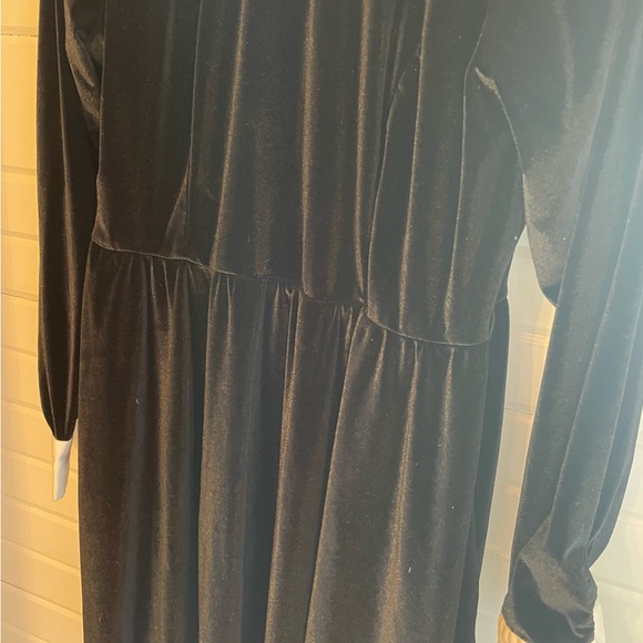 Wednesday Addams Costume Dress - Picture 3 of 10